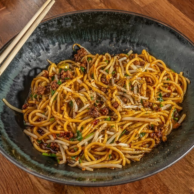 Butter Garlic Noodle in Callan&Co Chili Oil.